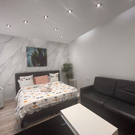 Cosy Studio Champs-Elysees - Hala Paris Ngoại thất bức ảnh
