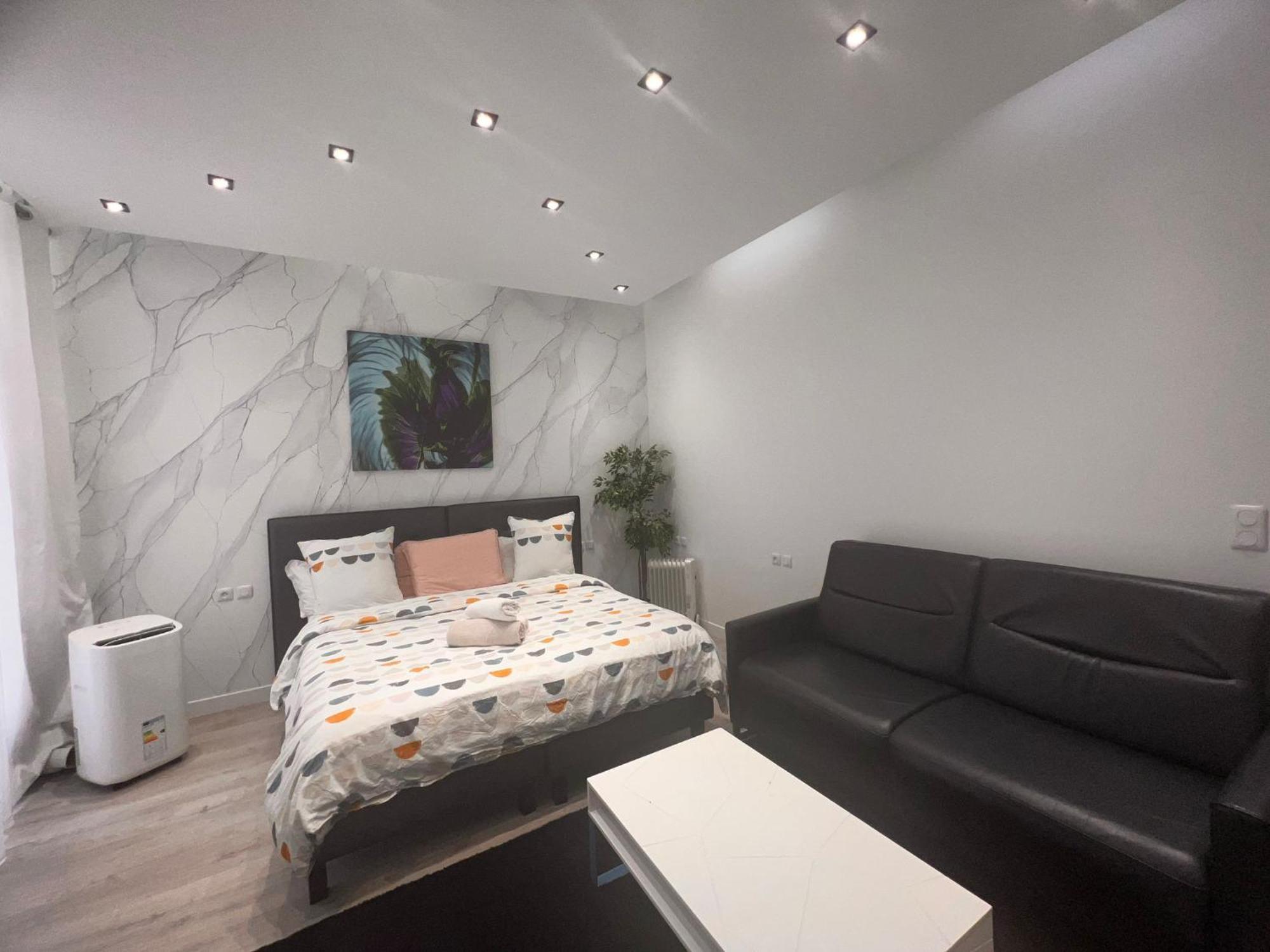 Cosy Studio Champs-Elysees - Hala Paris Ngoại thất bức ảnh